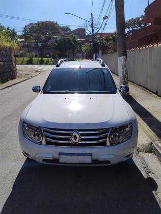 RENAULT DUSTER 2.0 DYNAMIQUE 4X2 16V FLEX 4P AUTOMÁTICO RENAULT DUSTER 2.0 DYNAMIQUE 4X2 16V FLEX 4P AUTOMÁTICO